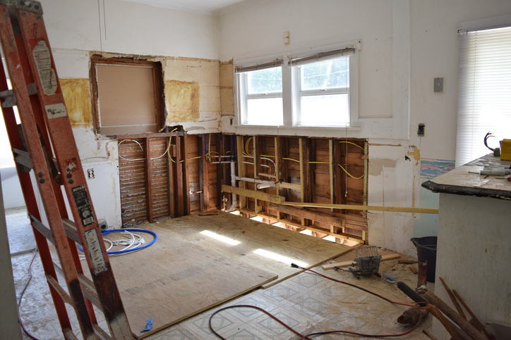 What to Consider When Buying a Fixer-Upper