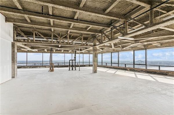 2 Canal St. Unit 3100 | Listed by Mason McCullough & Bryce Danna-Marullo with Bridgewater Realty Advisors