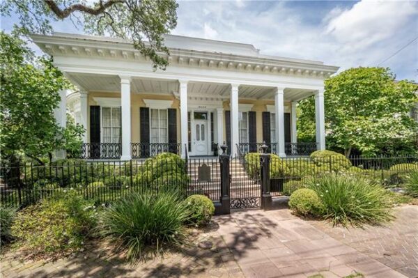 2423 Prytania New Orleans Home For Sale