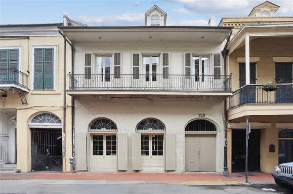 525 St. Louis French Quarter house